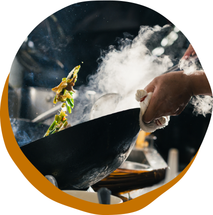 焼肉たっちゃん　Point02　中華の基本「高温調理」